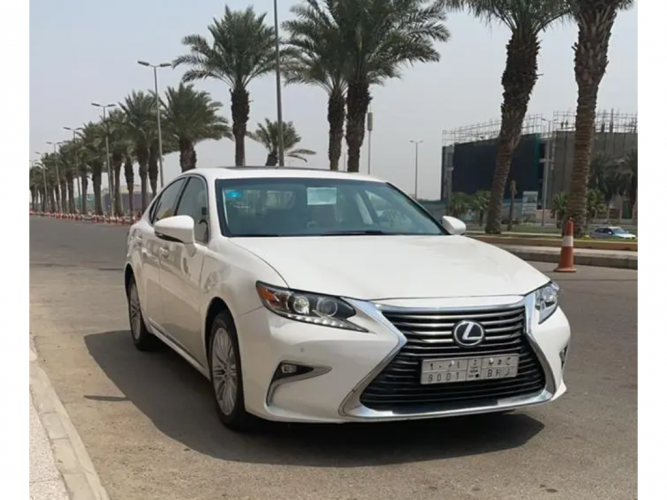  لكزس ES350