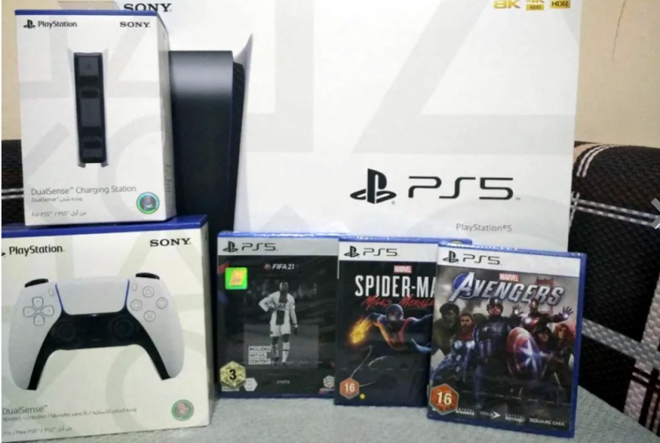  Play Station 5