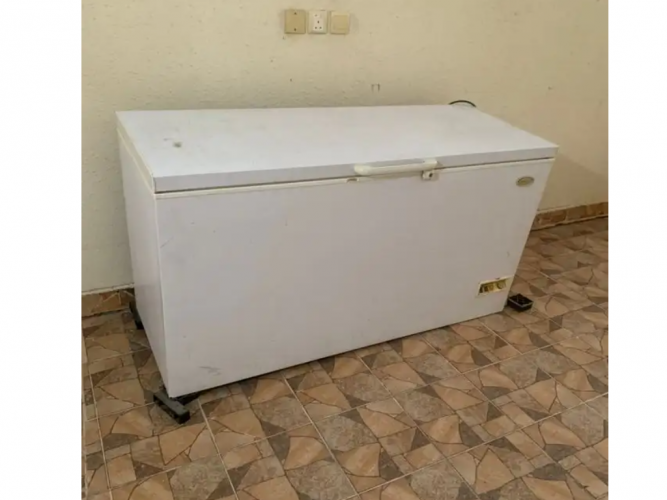  فريزر ارضي طويل