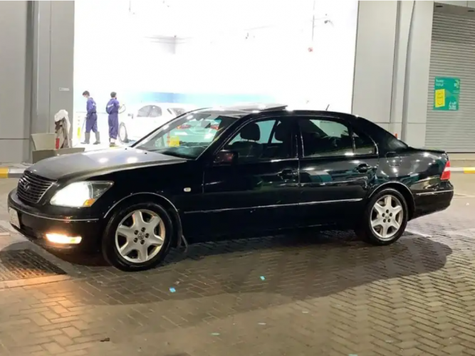  لكزس LS 430
