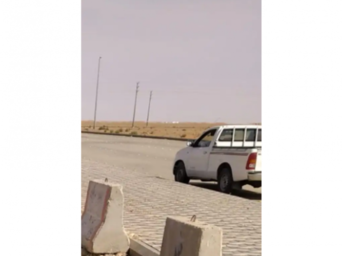  سيارة مسروقة هايلوكس
