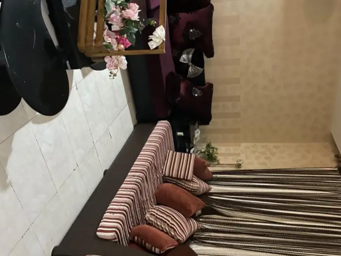  كنب للبيع بسعر رمزي