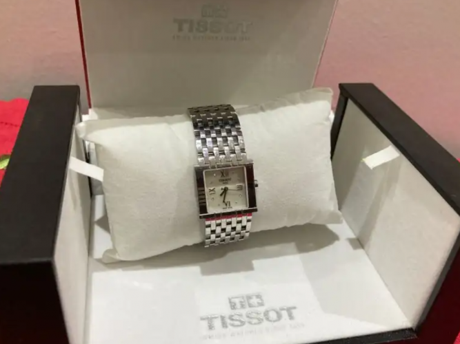  ساعة تيسو tissot