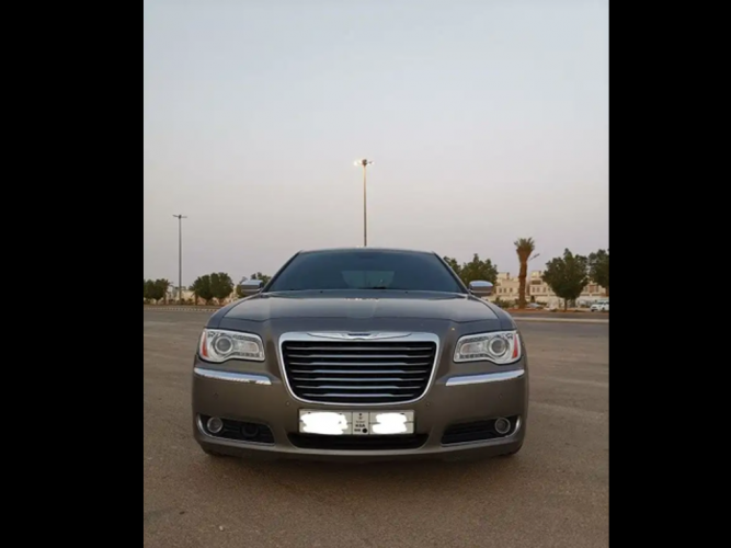  كرايسلر 300c فل كامل