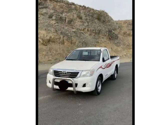  هيلوكس2015