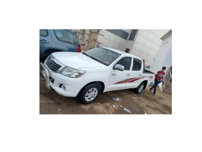  هايلكس 2012