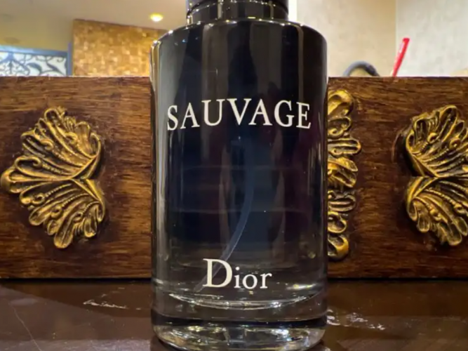  عطر sauvage