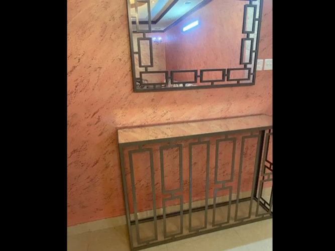  advs/824667 طاوله مع مدخل