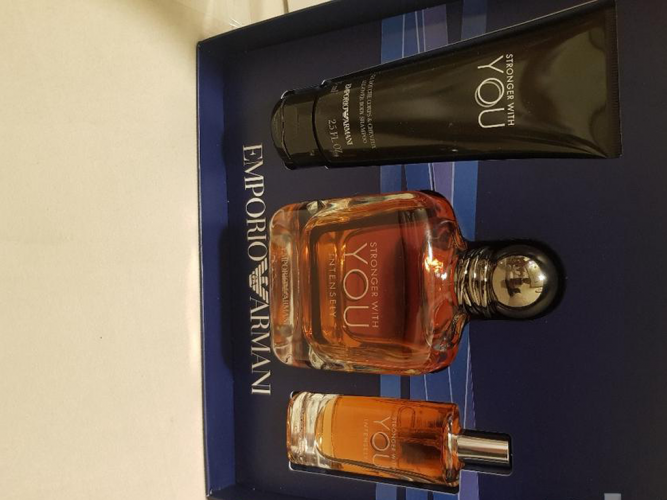  » عطر فخم وأنيق ومميز