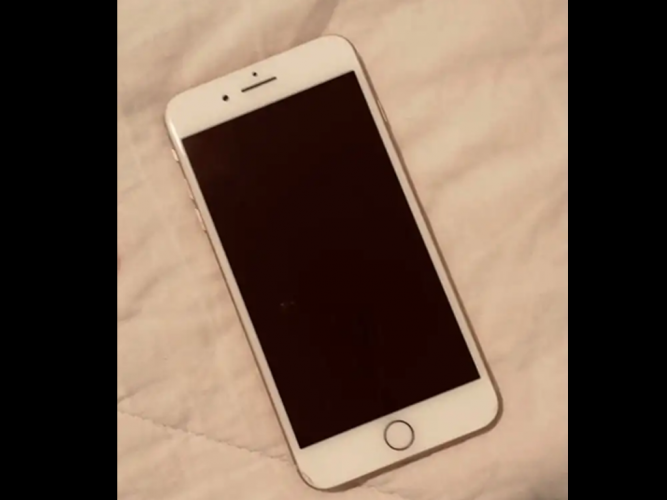  أيفون 8 بلس 64GB أخو الجديد