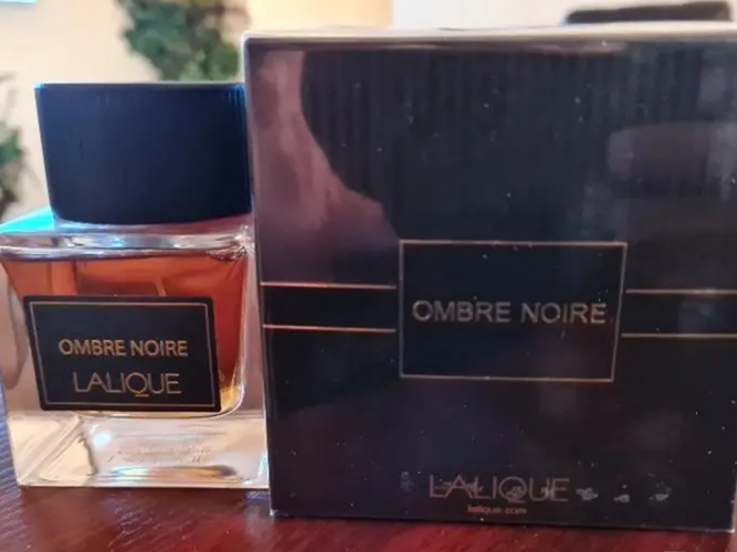  عطر لاليك اومبري نوار