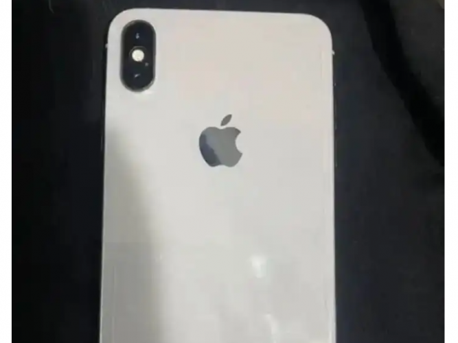  ايفون xs max